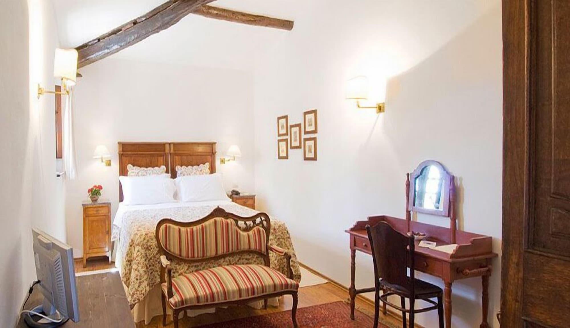 Hotel Lucrezia Riola Sardo Extérieur photo