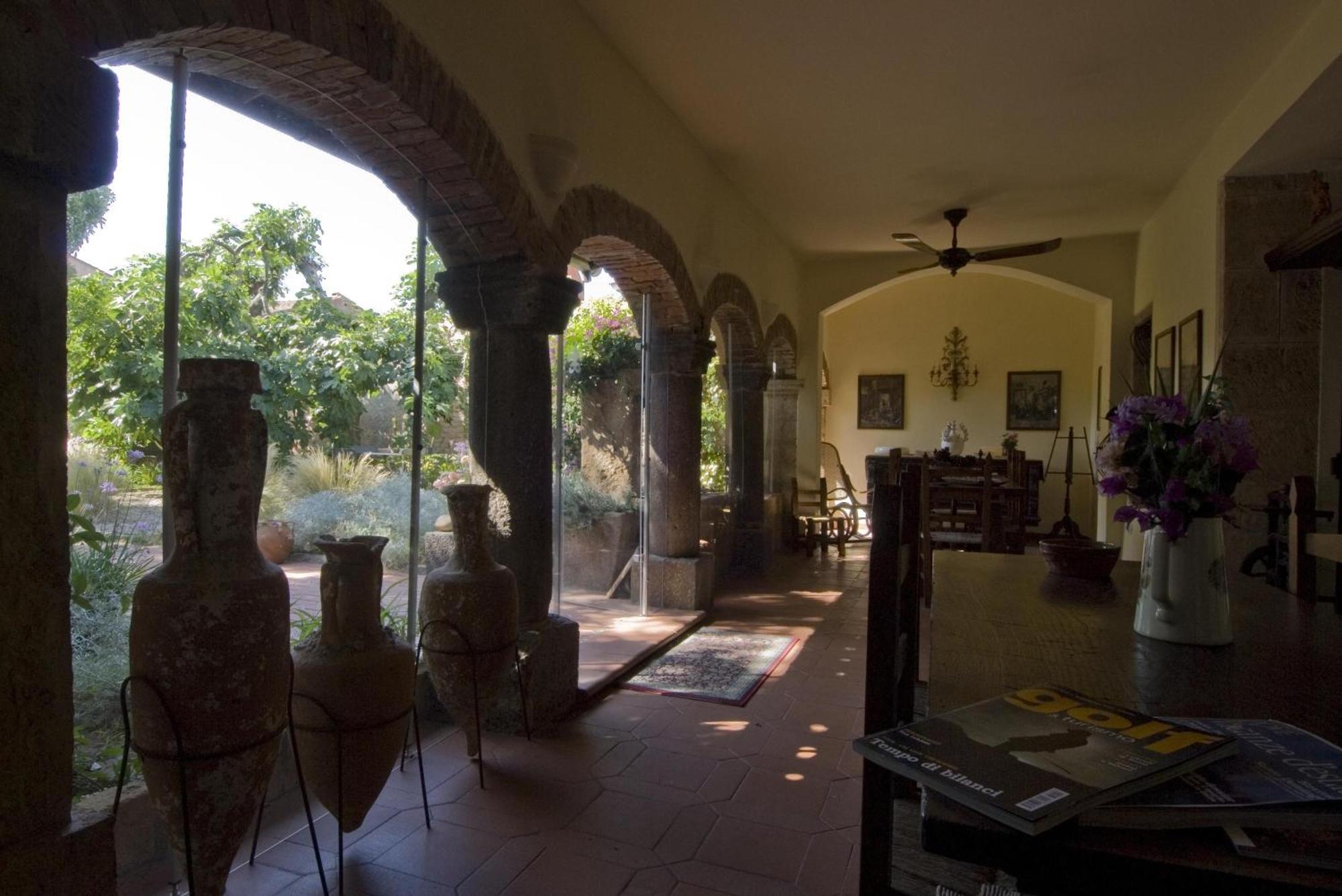 Hotel Lucrezia Riola Sardo Extérieur photo